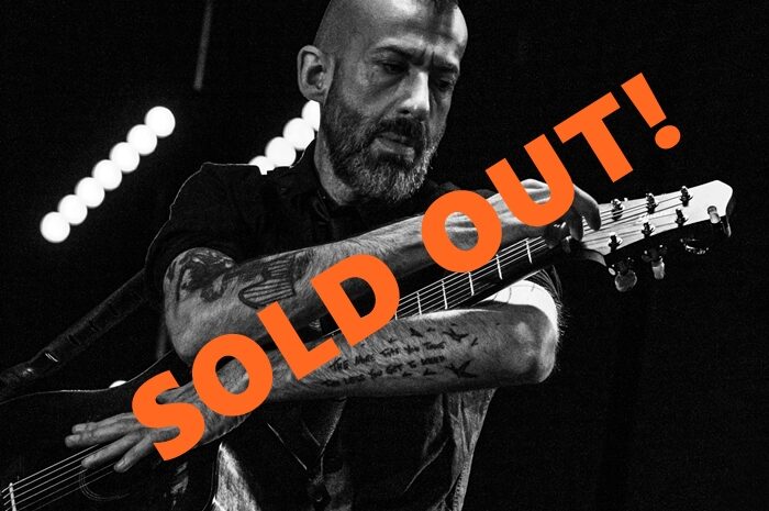 Jon Gomm (ENG)